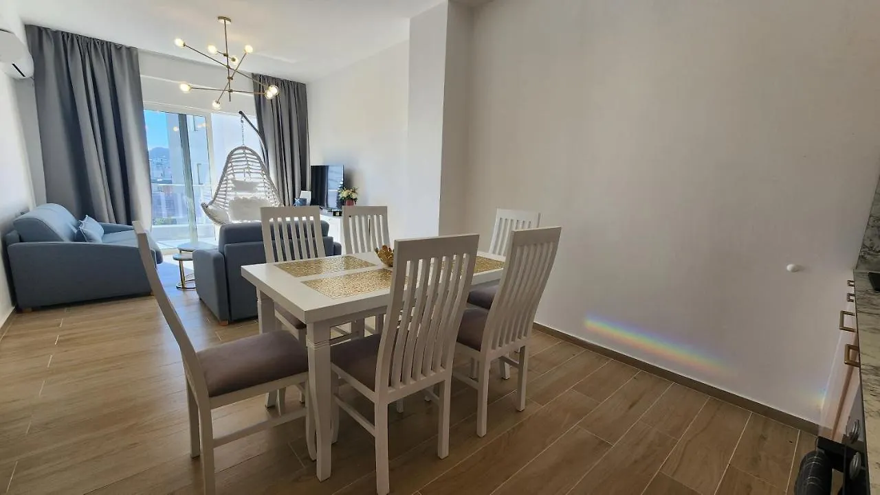 Jusal Sea View Apartment Sarandë
