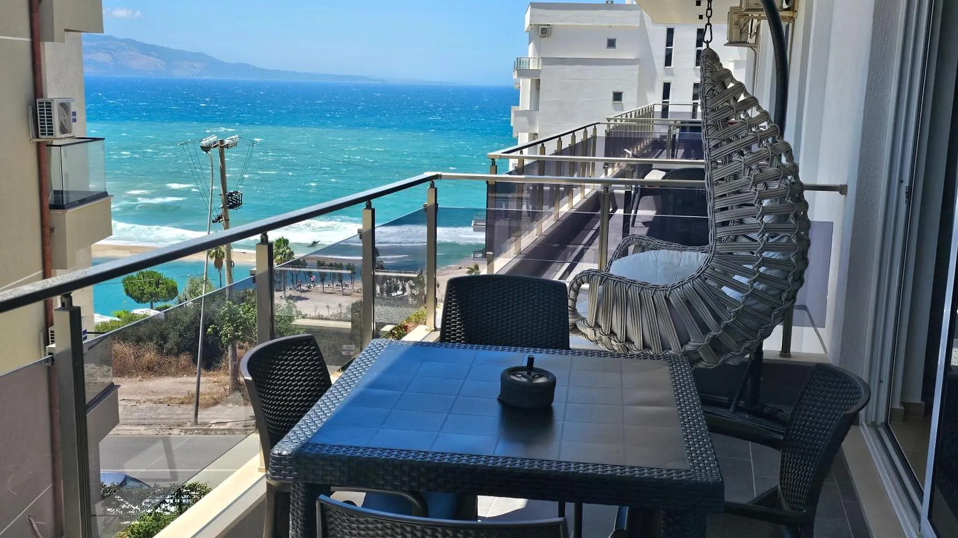 Jusal Sea View Apartment Sarandë